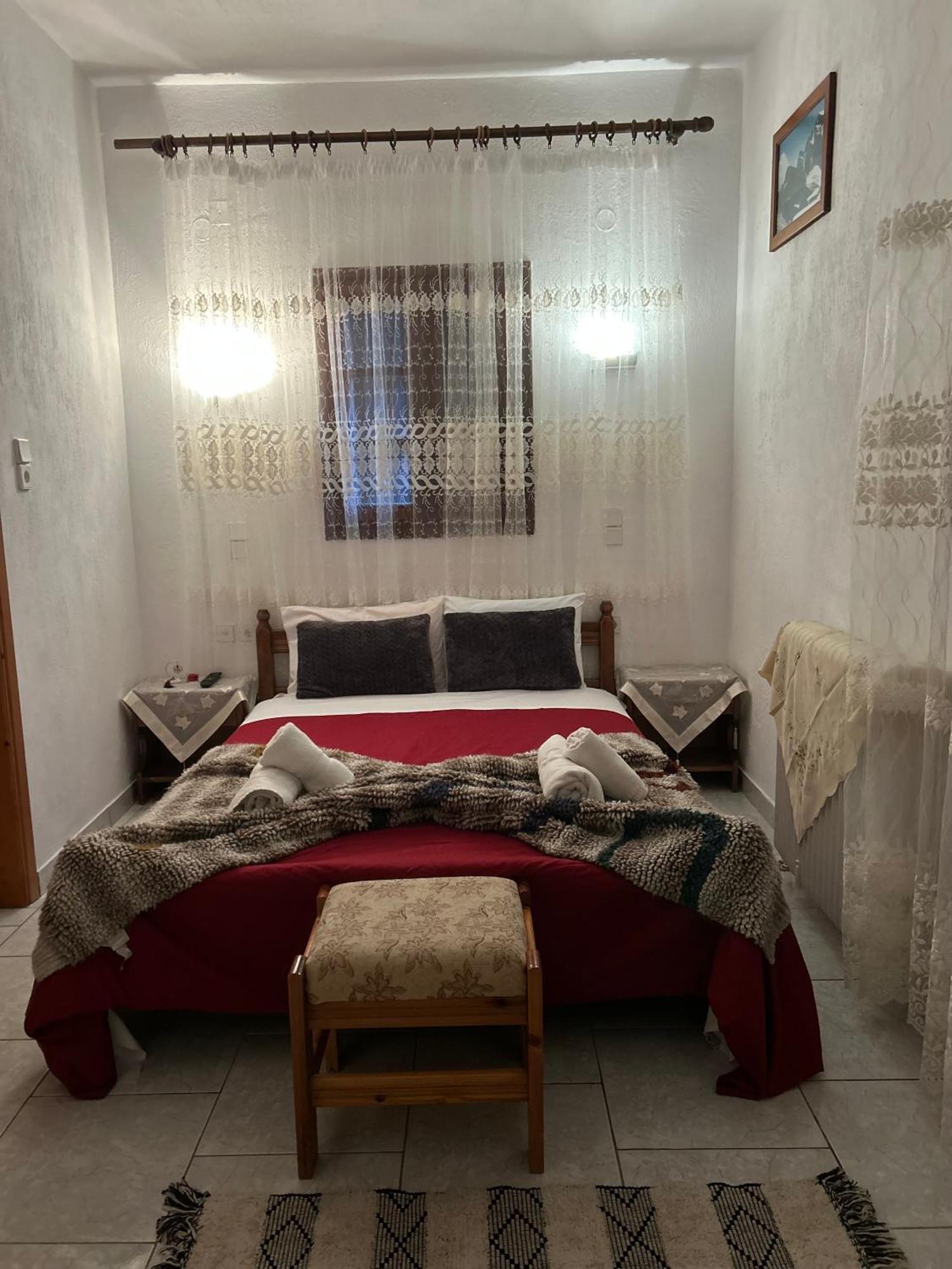 Karpouzis Guesthouse Víkos Exteriér fotografie